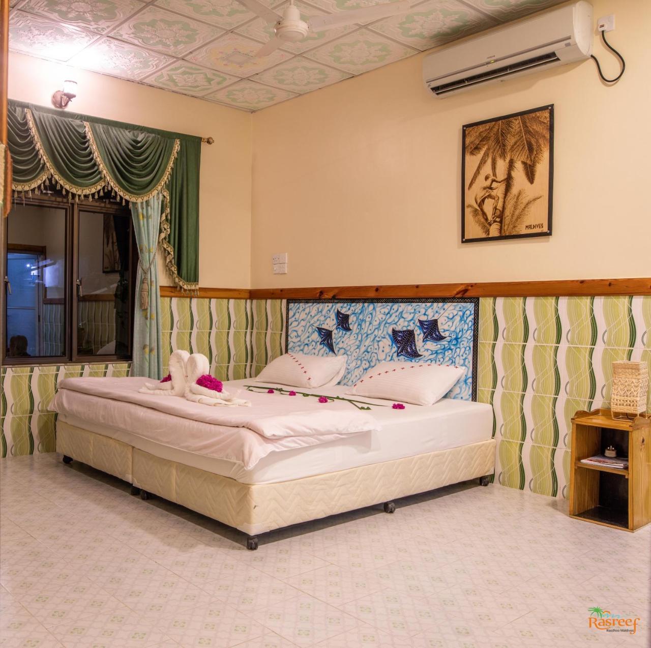 Hotel Rasreef Rasdhoo Maldives Extérieur photo